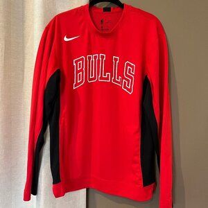 Chicago Bulls Nike Player Warm-Up Shooting Long Sleeve Red & Black, Size Small